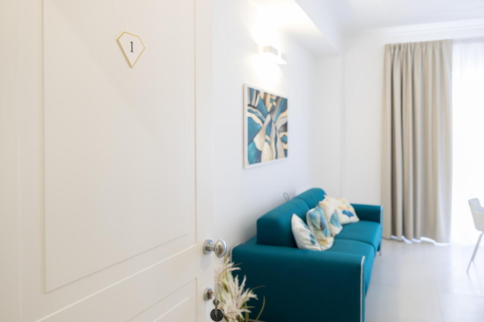 Adamas Apartment , Rooms And Suite Trapani Exteriér fotografie