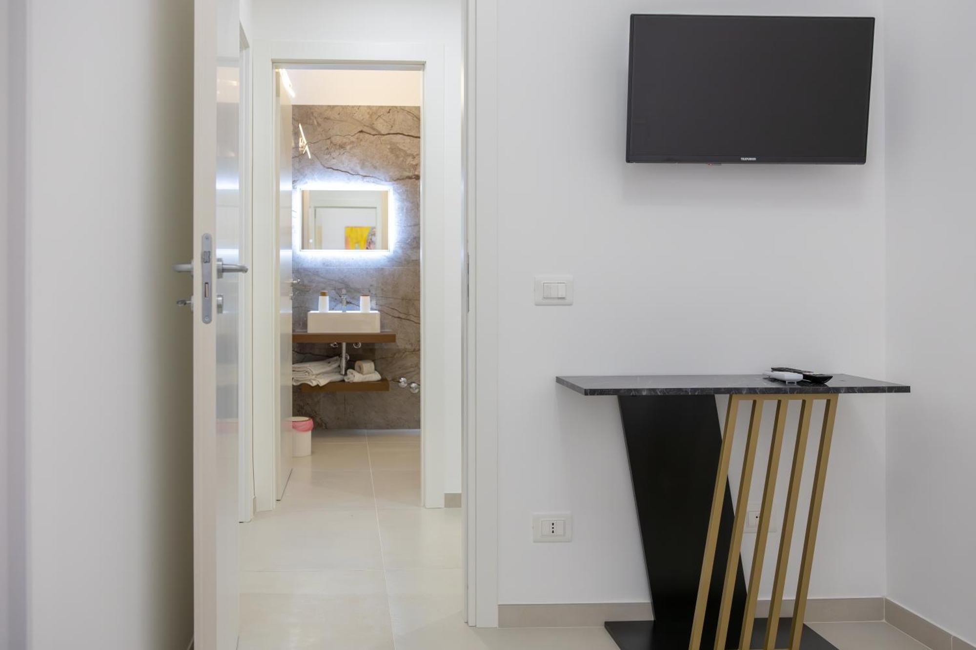 Adamas Apartment , Rooms And Suite Trapani Exteriér fotografie
